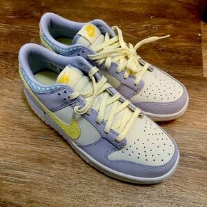 Nike Dunk Low SE BG ‘Easter’ FJ4641-536 size 5Y